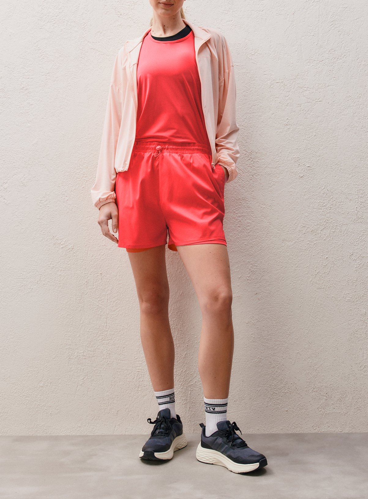 REAKTIV Bright Pink Training 2-In-1 Short XL - Image 1 thumbnail